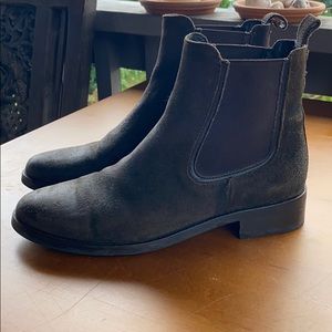 Thursday Chelsea Duchess Boot